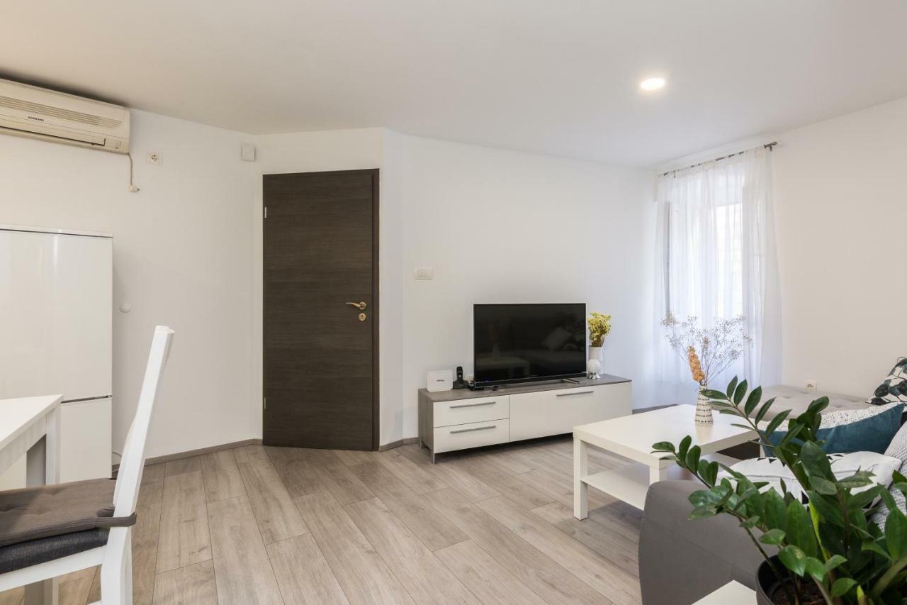 Apartment Stylish In The Center Of Zadar
